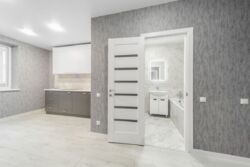 Продам 1к квартиру 40м2 (кухня 15 м2 и отдельная спальня 18 м2) 7/16 с новым капитальным евроремонтом в Центре Харькова. фото 8 Продам 1к квартиру 40м2 (кухня 15 м2 и отдельная спальня 18 м2) 7/16 с новым капитальным евроремонтом в Центре Харькова. фото 8