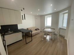 ������ 2 �.��. 70,3 �2, �����. ����, �� '����������' ��. �������������, ���� 1