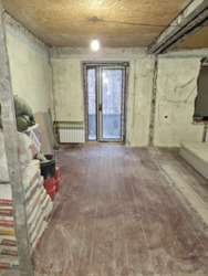 Продам дуже теплу квартиру, сталінка 84 кв. Вартових Неба (Тобольська) фото 3 Продам дуже теплу квартиру, сталінка 84 кв. Вартових Неба (Тобольська) фото 3