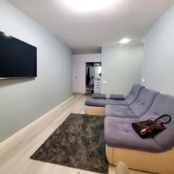 Льва Ландау просп. (50-річчя СРСР), 52-А фото 4 Льва Ландау просп. (50-річчя СРСР), 52-А фото 4