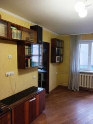 В продаже 2 - комнатная квартира в кирпичном доме в Центре, рядом с Сумским рынком, в доме ведомственной постройки фото 4 В продаже 2 - комнатная квартира в кирпичном доме в Центре, рядом с Сумским рынком, в доме ведомственной постройки фото 4