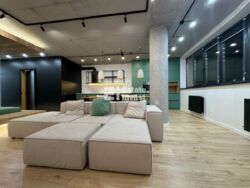 Продається квартира Харківська, Харків, Шевченківський, АЛЕКСЕЕВКА, Мирослава Мысли ул. (Целиноградская ул.), 48, м. Олексіївська фото 2 Продається квартира Харківська, Харків, Шевченківський, АЛЕКСЕЕВКА, Мирослава Мысли ул. (Целиноградская ул.), 48, м. Олексіївська фото 2