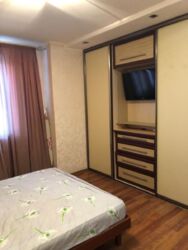 Продам квартиру 100 м.кв Харьковских дивизий 14 7/9. фото 4 Продам квартиру 100 м.кв Харьковских дивизий 14 7/9. фото 4