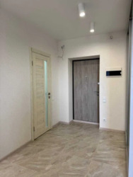 ������ 1 � ��. �� ó������� � ���������� 37 �2 ���� 30300 ����������. ���� 6