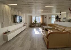 В продаже просторная двухуровневая квартира с отличным качественным ремонтом в ЖК Квартет, пр-т Юбилейный, 61д, Салтовка фото 1 В продаже просторная двухуровневая квартира с отличным качественным ремонтом в ЖК Квартет, пр-т Юбилейный, 61д, Салтовка фото 1