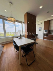 В продаже 4 - комнатная квартира в элитном жилом комплексе «Мир» по пер. Отакара Яроша 16 фото 3 В продаже 4 - комнатная квартира в элитном жилом комплексе «Мир» по пер. Отакара Яроша 16 фото 3