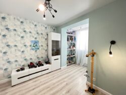 В продаже 4 - комнатная квартира ЖК Ньютона фото 1 В продаже 4 - комнатная квартира ЖК Ньютона фото 1