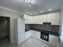 Квартира трехкімнатна Мира 53 фото 2 Квартира трехкімнатна Мира 53 фото 2