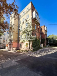 Продам 2 кімн. квартиру. Центр. м. Бекетова. Куликівський узвіз, 13. фото 15 Продам 2 кімн. квартиру. Центр. м. Бекетова. Куликівський узвіз, 13. фото 15