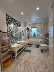 � ������� 4 - ��������� �������� 152 �2 ������ ��. �����������, 1 + ����� � �������� ���� 8