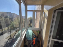 � ������� 2 ��������� �������� 42 �2, ��. 23 �������, ������� ���� VI ���� 13