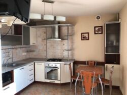 Продам квартиру 100 м.кв Харьковских дивизий 14 7/9. фото 10 Продам квартиру 100 м.кв Харьковских дивизий 14 7/9. фото 10