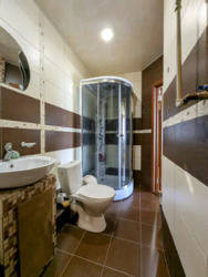 2-кімнатна квартира з ремонтом біля озера фото 15 2-кімнатна квартира з ремонтом біля озера фото 15