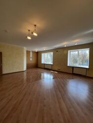 Продаж квартири-офісу у центрі міста фото 2 Продаж квартири-офісу у центрі міста фото 2