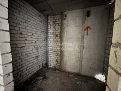 ������ �������� 1-������� �������� 41�2 � �� ������, �� ������������ �� �������: ������ ����������, 14�. ���� 8