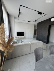 ������ 4-� �������� 103 ��. �. �� ���. ���������� 117 �� ����������� ������� ���� 10