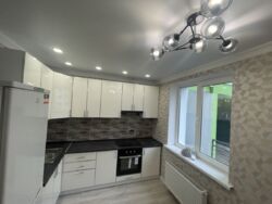 Квартира трехкімнатна Мира 53 фото 1 Квартира трехкімнатна Мира 53 фото 1