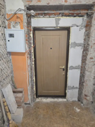 Продам дуже теплу квартиру, сталінка 84 кв. Вартових Неба (Тобольська) фото 1 Продам дуже теплу квартиру, сталінка 84 кв. Вартових Неба (Тобольська) фото 1