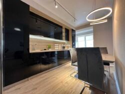 ��������� 1 ���.��. �� ������� ���. ���������� 101�, �� ������� ���� 1