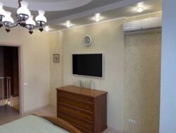 � ������� 3 - ��������� ������������� �������� �� Urban One ��. �����������, �.115 ���� 11