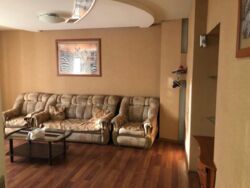 Продам квартиру 100 м.кв Харьковских дивизий 14 7/9. фото 1 Продам квартиру 100 м.кв Харьковских дивизий 14 7/9. фото 1