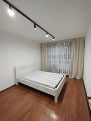 1-ий поверх,3 кімн. від власника. Метро 'Перемога' 2 хвл пішки. фото 4 1-ий поверх,3 кімн. від власника. Метро 'Перемога' 2 хвл пішки. фото 4