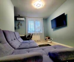 Льва Ландау просп. (50-річчя СРСР), 52-А фото 3 Льва Ландау просп. (50-річчя СРСР), 52-А фото 3