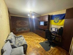 Продам 2 кiм.квартиру вул. 92-а Бригада, Рогань фото 3 Продам 2 кiм.квартиру вул. 92-а Бригада, Рогань фото 3