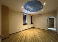 У продажу 2 - кімнатна квартира в клубному будинку преміум-класу у самому центрі міста на вулиці Єніна (Бакуліна) фото 9 У продажу 2 - кімнатна квартира в клубному будинку преміум-класу у самому центрі міста на вулиці Єніна (Бакуліна) фото 9