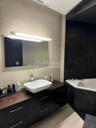 У продажу дворівнева квартира в ЖК 'Парус' з приватним наземним паркінгом, закритою територією, охороною та відеоспостереженням. фото 11 У продажу дворівнева квартира в ЖК 'Парус' з приватним наземним паркінгом, закритою територією, охороною та відеоспостереженням. фото 11