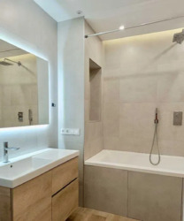 ��������� �������� �� ������� 3-������� �������� ������ 80 �² �� ���������� ���� 12