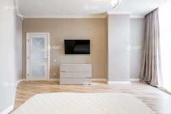 ������ 4-������� �������� � �������� �������, � ������ � ������ ������� ����, � ��������� �� ������, �������� ������� �����, �. ���������� ���. ���� 14