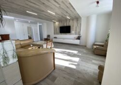 В продаже просторная двухуровневая квартира с отличным качественным ремонтом в ЖК Квартет, пр-т Юбилейный, 61д, Салтовка фото 2 В продаже просторная двухуровневая квартира с отличным качественным ремонтом в ЖК Квартет, пр-т Юбилейный, 61д, Салтовка фото 2