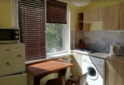 У продажу 1 - кімнатна квартира із новим ремонтом, меблями та технікою. Станція метро 23 Серпня фото 1 У продажу 1 - кімнатна квартира із новим ремонтом, меблями та технікою. Станція метро 23 Серпня фото 1