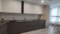 У продажу 2 - кімнатна квартира в ЖК «Молодіжний» станція метро Олексіїіська фото 4 У продажу 2 - кімнатна квартира в ЖК «Молодіжний» станція метро Олексіїіська фото 4