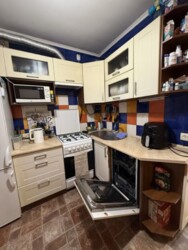 Продаж 3-кімнатної квартири в центрі фото 5 Продаж 3-кімнатної квартири в центрі фото 5