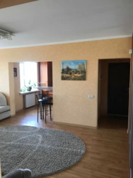 Продається трикімнатна квартира по вул. Іллінська б.51/1 фото 7 Продається трикімнатна квартира по вул. Іллінська б.51/1 фото 7