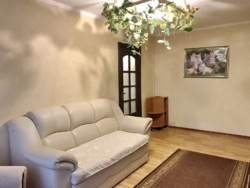 Продається однокімнатна квартира по вулиці Герасима Кондратьєва фото 1 Продається однокімнатна квартира по вулиці Герасима Кондратьєва фото 1