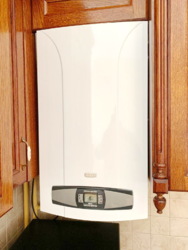 � ������� 2-������ �������� �� ���. �.������������� 12/1 � ��������, ������� �� ��������. ���� 8