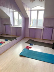 3-кімнатка дворівнева квартира в центрі в домі з закритим двором.2-рівнева квартира на вул. Петропавлівська фото 24 3-кімнатка дворівнева квартира в центрі в домі з закритим двором.2-рівнева квартира на вул. Петропавлівська фото 24