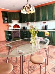 3-кімнатка дворівнева квартира в центрі в домі з закритим двором.2-рівнева квартира на вул. Петропавлівська фото 5 3-кімнатка дворівнева квартира в центрі в домі з закритим двором.2-рівнева квартира на вул. Петропавлівська фото 5