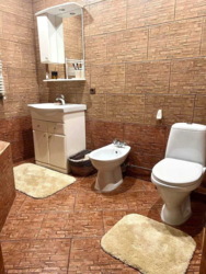 3-кімнатка дворівнева квартира в центрі в домі з закритим двором.2-рівнева квартира на вул. Петропавлівська фото 25 3-кімнатка дворівнева квартира в центрі в домі з закритим двором.2-рівнева квартира на вул. Петропавлівська фото 25