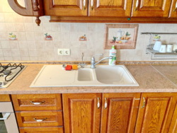 � ������� 2-������ �������� �� ���. �.������������� 12/1 � ��������, ������� �� ��������. ���� 5