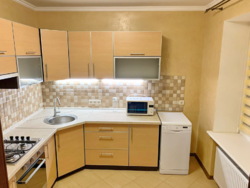 У продажу 4-кімнатна квартира по вул.Харківська 3/2 з ремонтом, меблями та технікою. фото 18 У продажу 4-кімнатна квартира по вул.Харківська 3/2 з ремонтом, меблями та технікою. фото 18