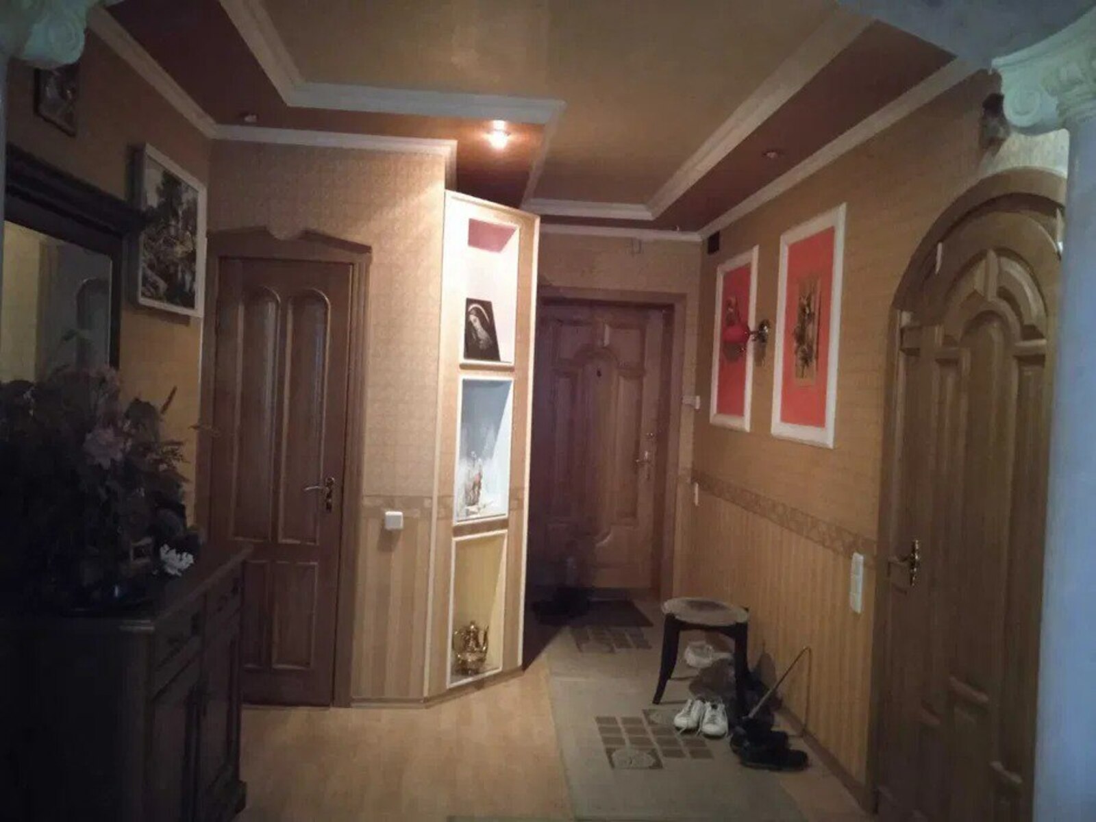 Продаж квартири в центрі міста фото 1 Продаж квартири в центрі міста фото 1