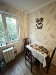 Продається двокімнатна квартира в косметичному ремонті в чудовому районі міста Біла Церква фото 3 Продається двокімнатна квартира в косметичному ремонті в чудовому районі міста Біла Церква фото 3