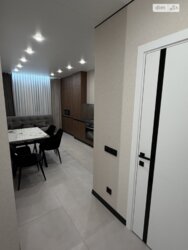 ��������� �������� �����������, ³�����, ³�������, �����, �� Forest Home ���� 12