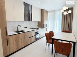 ��������� �������� ³�����, ³�������, �����, �� Forest Home ���� 3