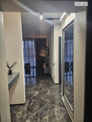 ��������� �������� ³�����, ³�������, �����, �� Central Park ���� 5