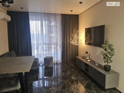 ��������� �������� ³�����, ³�������, �����, �� Central Park ���� 8